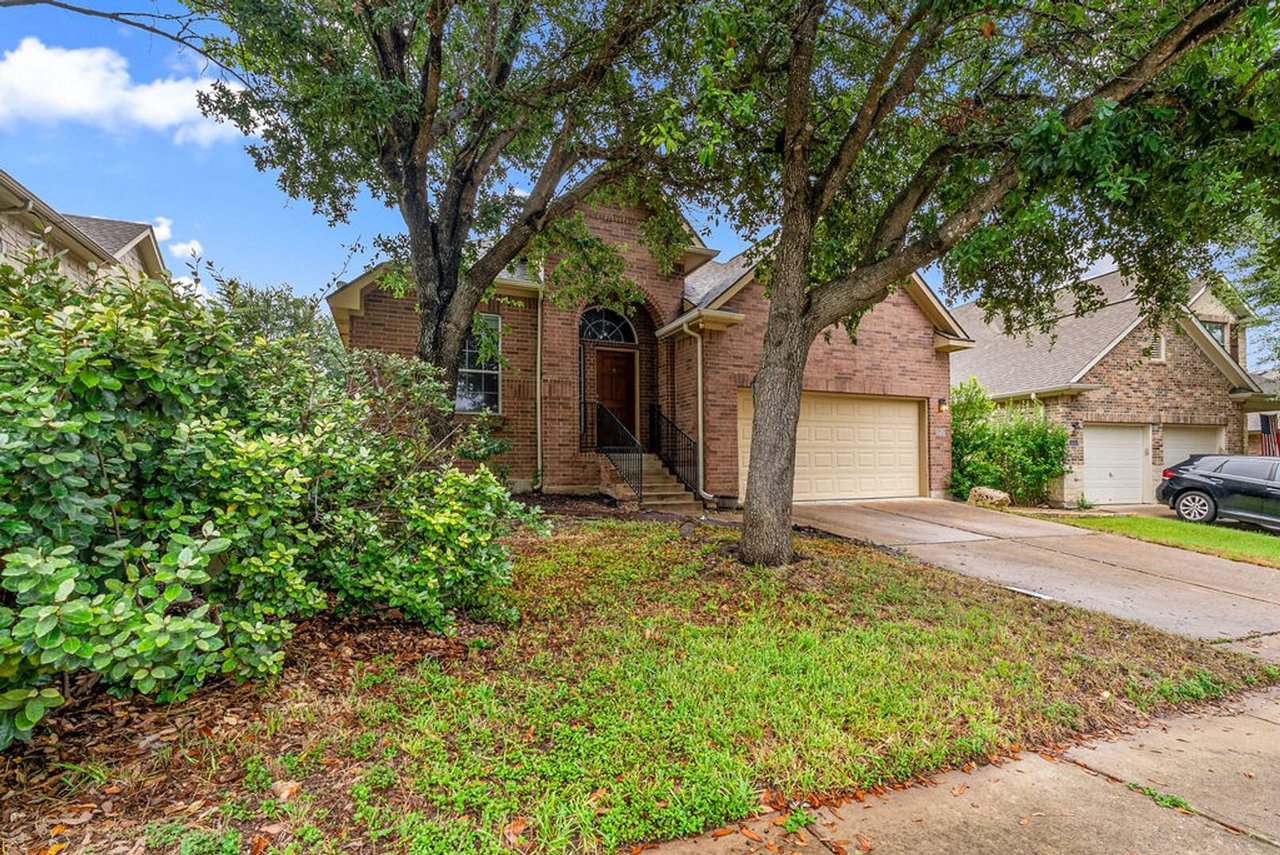 2217 Westfalian Trl Austin, TX 78732
