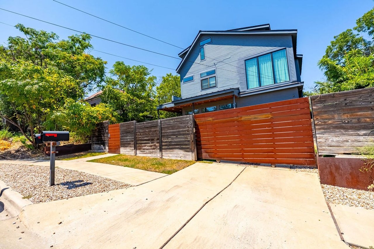 1902 SL Davis Ave #1 Austin, TX 78702
