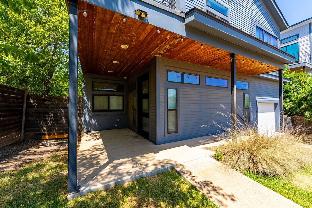 1902 SL Davis Ave #1 Austin, TX 78702