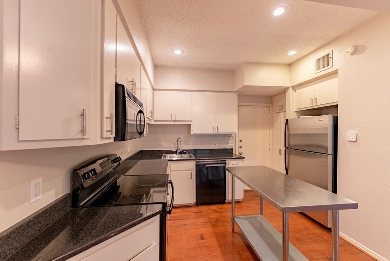 2612 San Pedro St #103 Austin, TX 78705