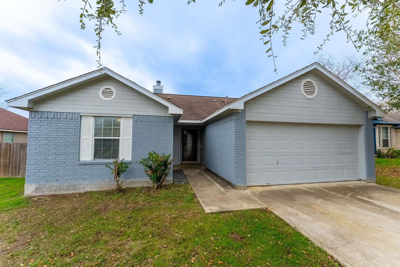 109 Granite Shoals Dr Kyle, TX 78640