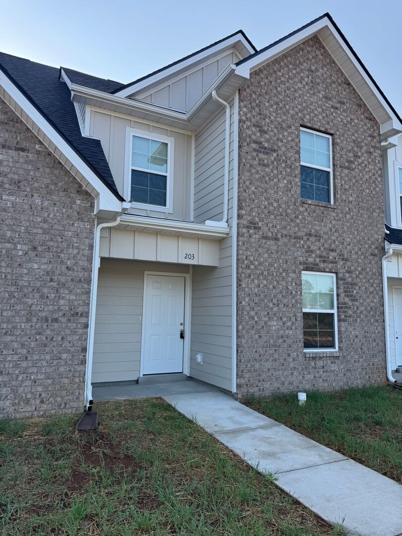 203 Mountaindale Drive Smyrna, TN 37167