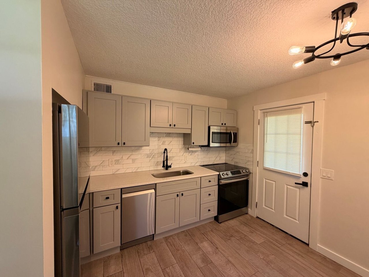 1710 Main St Atlantic Beach, FL 32233