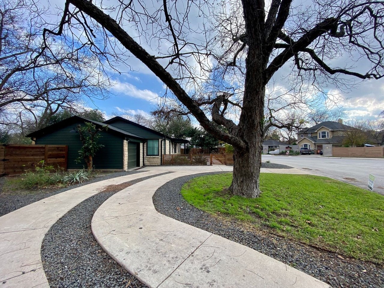 2804 W 45th St Austin, TX 78731