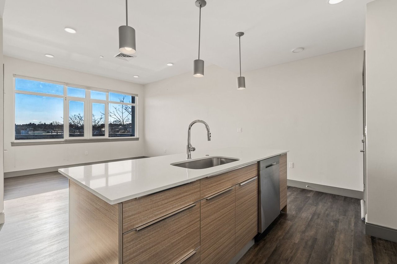 400 Mystic Avenue 407 Somerville, MA 02145