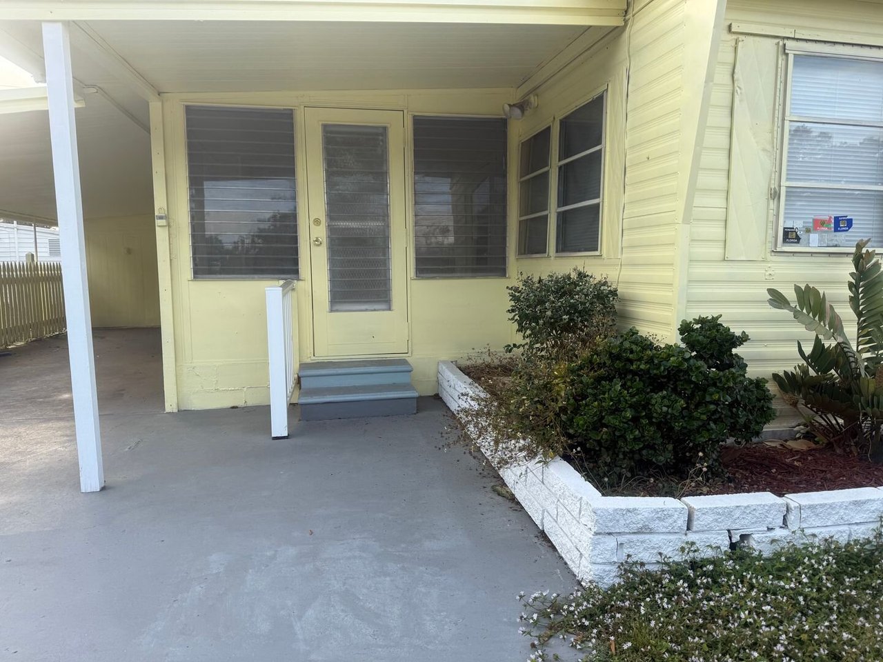 4116 7th St. E Bradenton, FL 34208