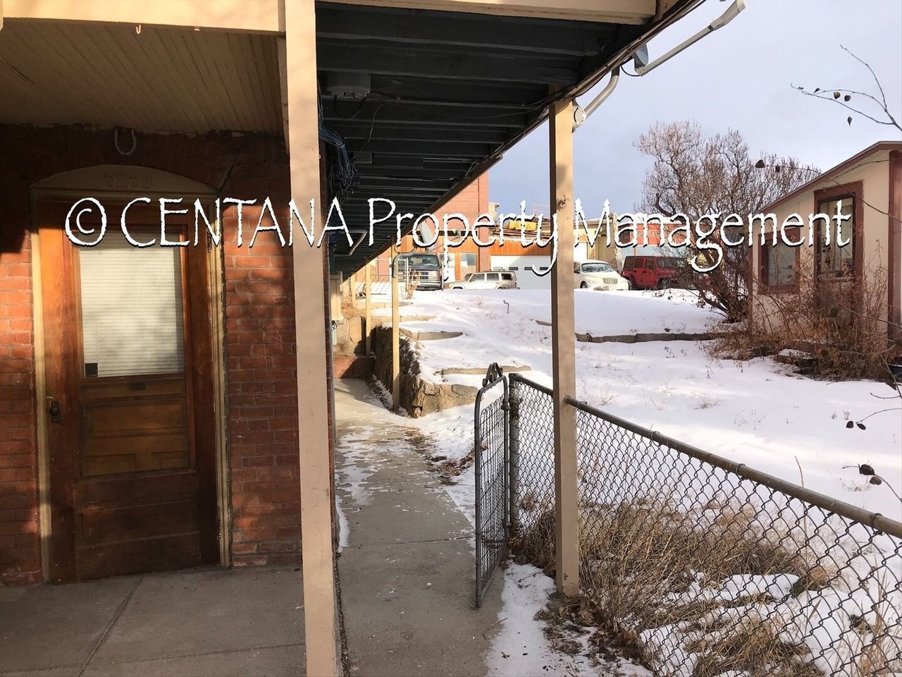 727 S. Wyoming Apt B Butte, MT 59701