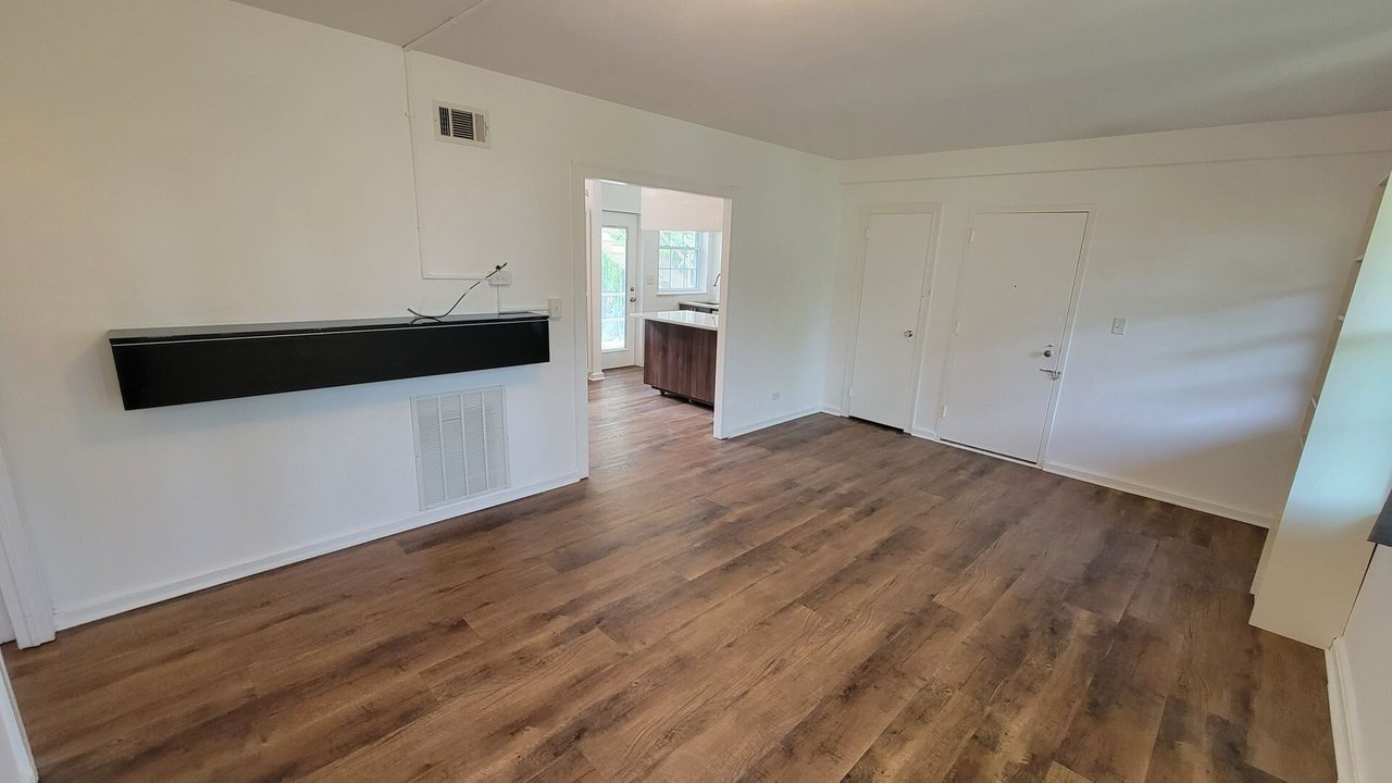 601 Cleveland Street Unit 11 A Greenville, SC 29601