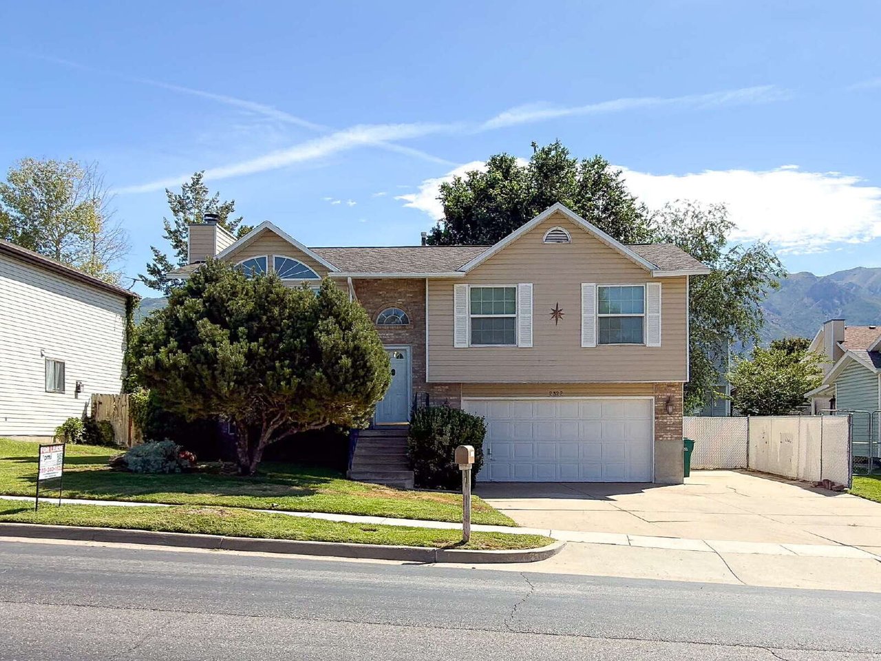 2322 N 1075 E