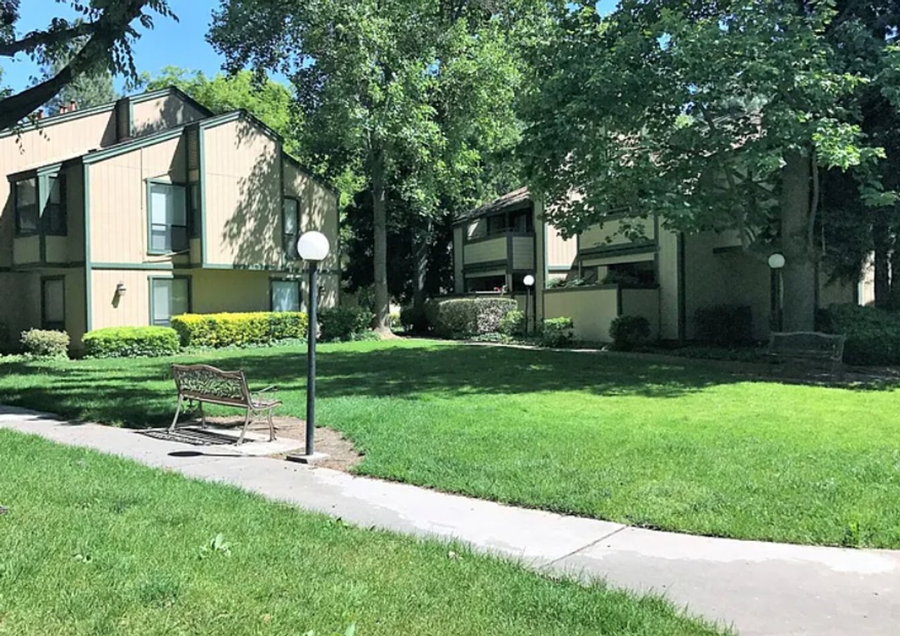 100 Del Verde Circle unit 3 Sacramento, CA 95833
