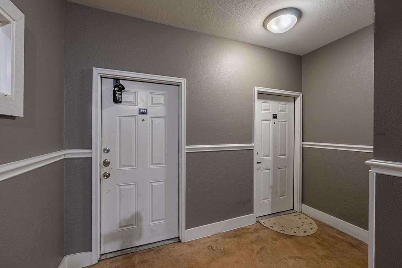 910 W. 25th St #504 Austin, TX 78705