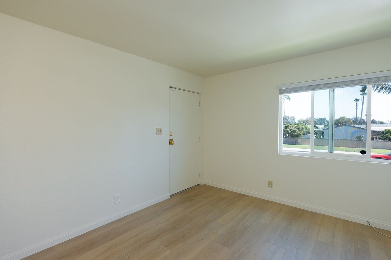 3901 Saviers Road - Apt 4 Oxnard, CA 93033