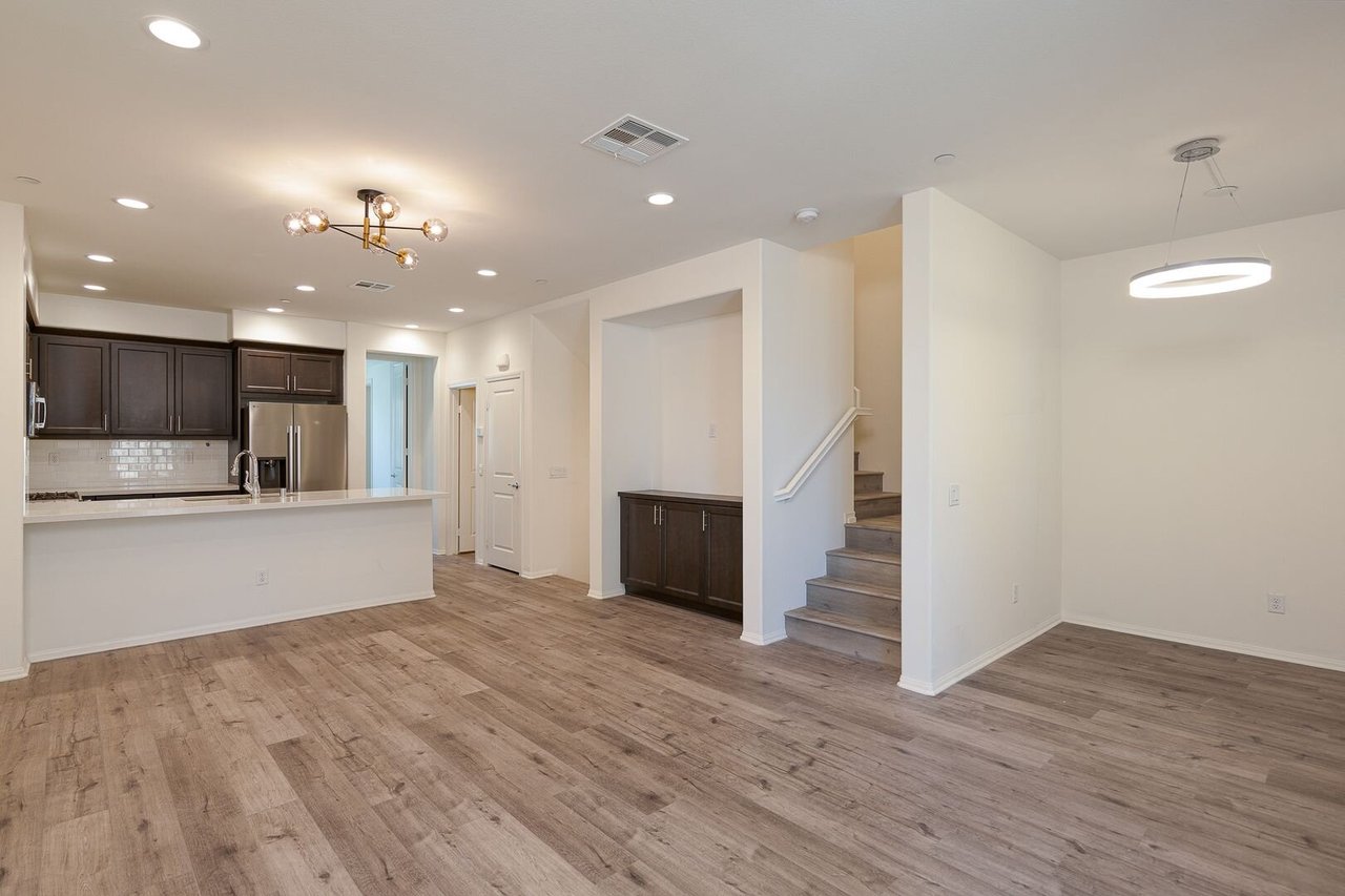 413 Castiano St Camarillo, CA 93012