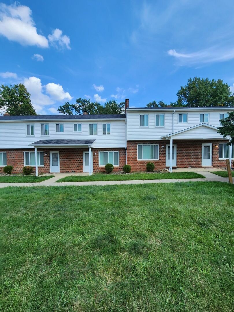 83 East Sprague Rd. Seven Hills, OH 44131