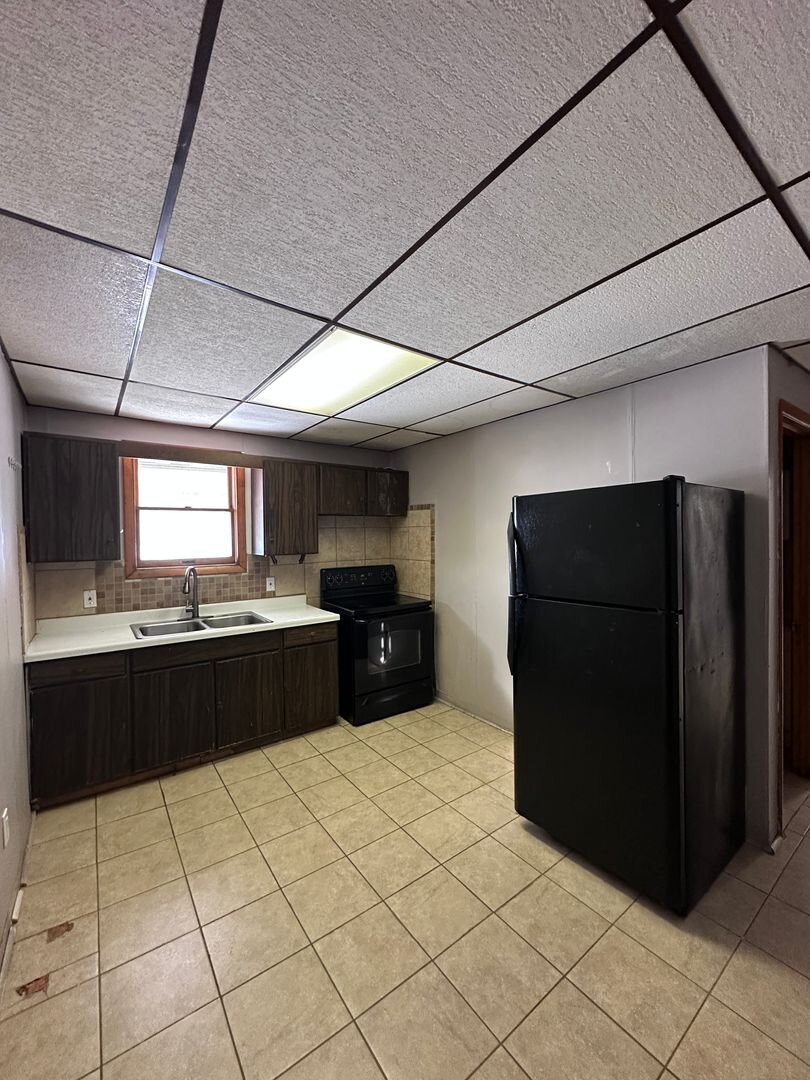 606 W Main St 606 W Main 102 Plymouth, PA 18651