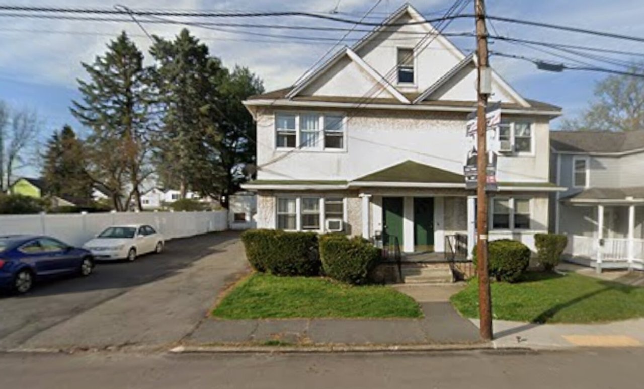 520 Oak St 520 Oak Unit 2 Old Forge, PA 18518