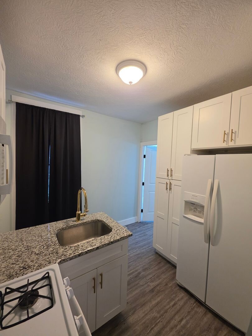 3161 Scranton Road, Down Front Cleveland, OH, OH 44109