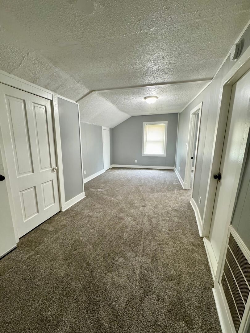 3032 1/2 Indian Road Davenport, IA 52802