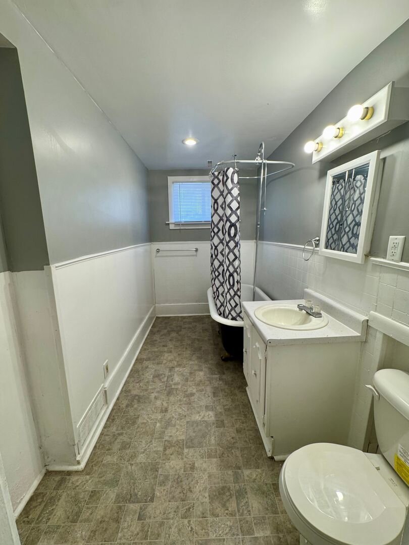 3032 1/2 Indian Road Davenport, IA 52802