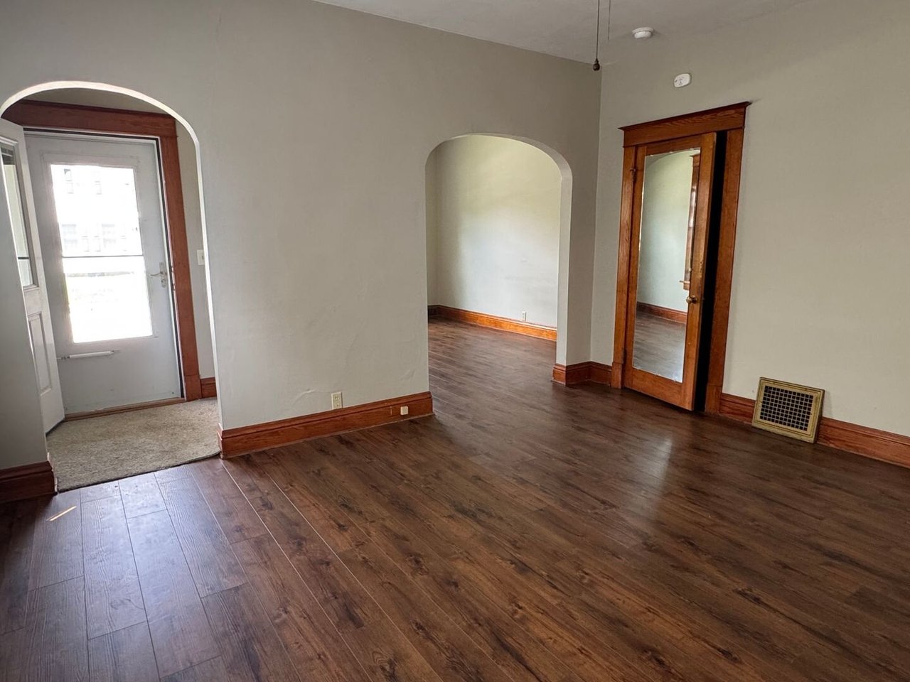 1721 W 16th Street Davenport, IA 52804