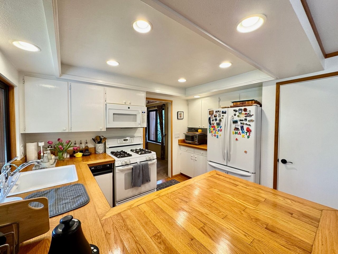 15130 SE 47th PL Bellevue, WA 98006