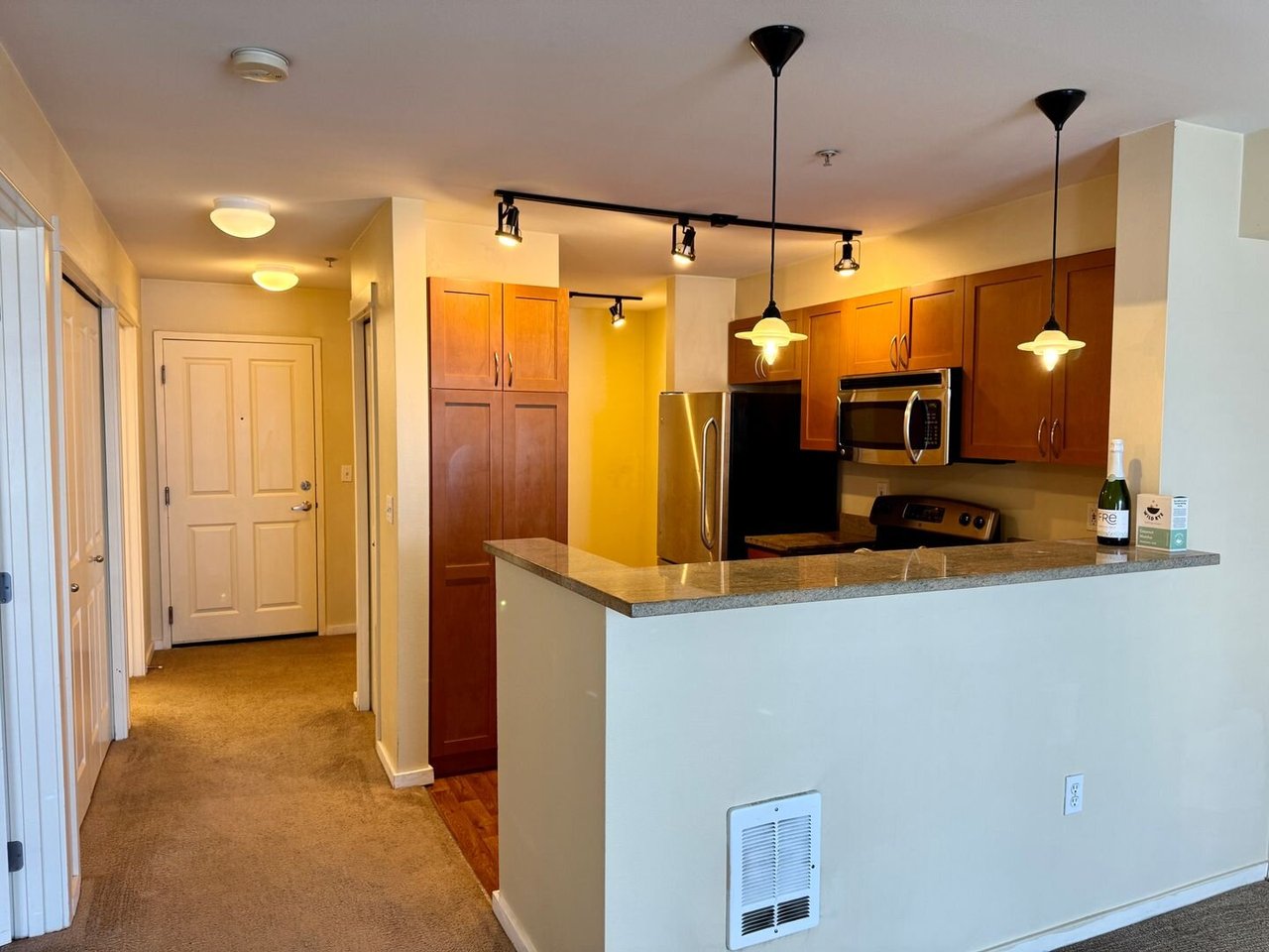 118 107th Ave NE Unit B114 Bellevue, WA 98004