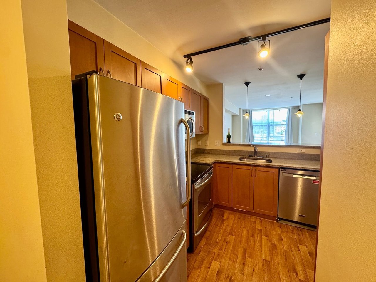 118 107th Ave NE Unit B114 Bellevue, WA 98004