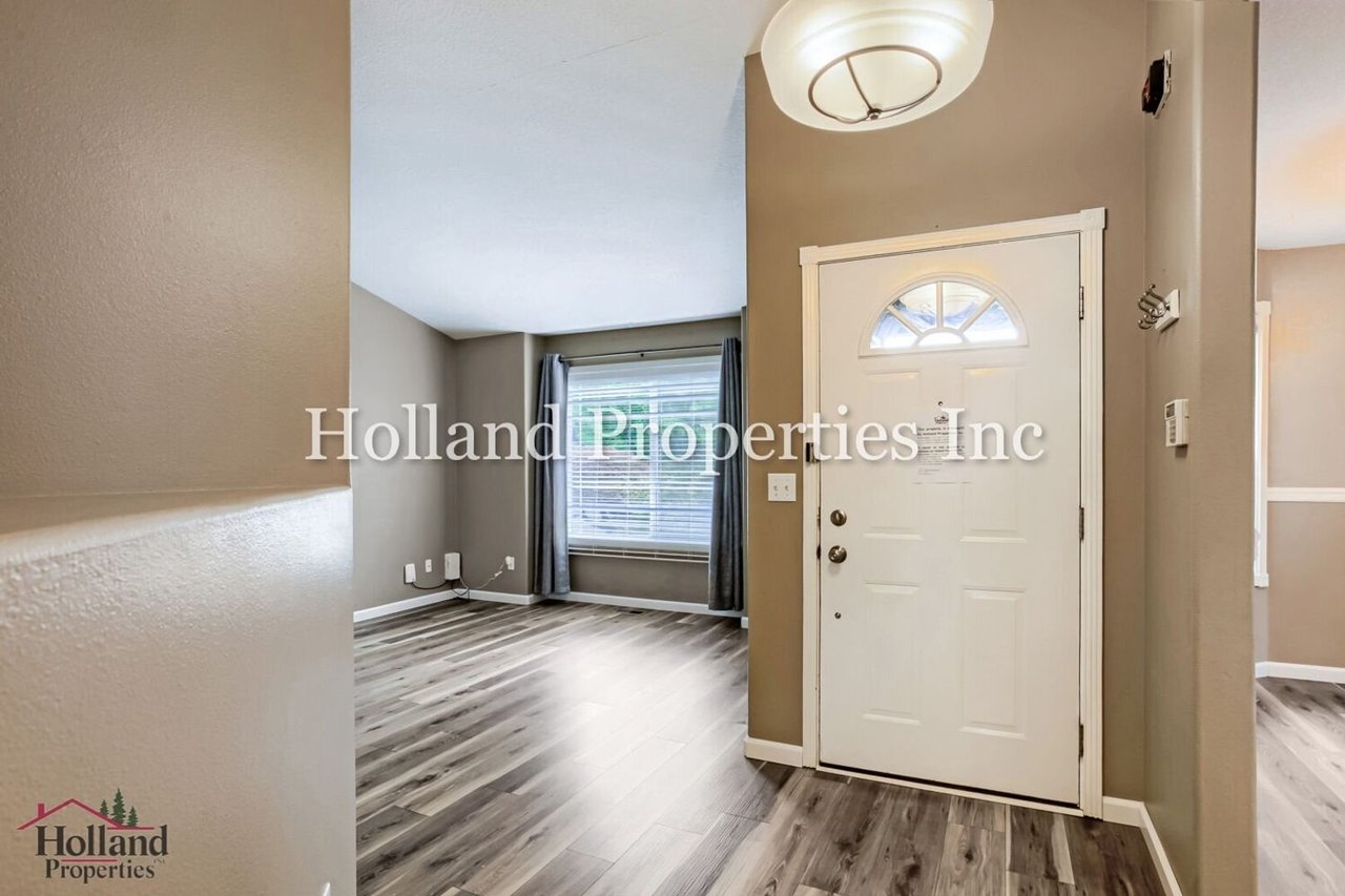 23190 SW William Ave Sherwood, OR 97140