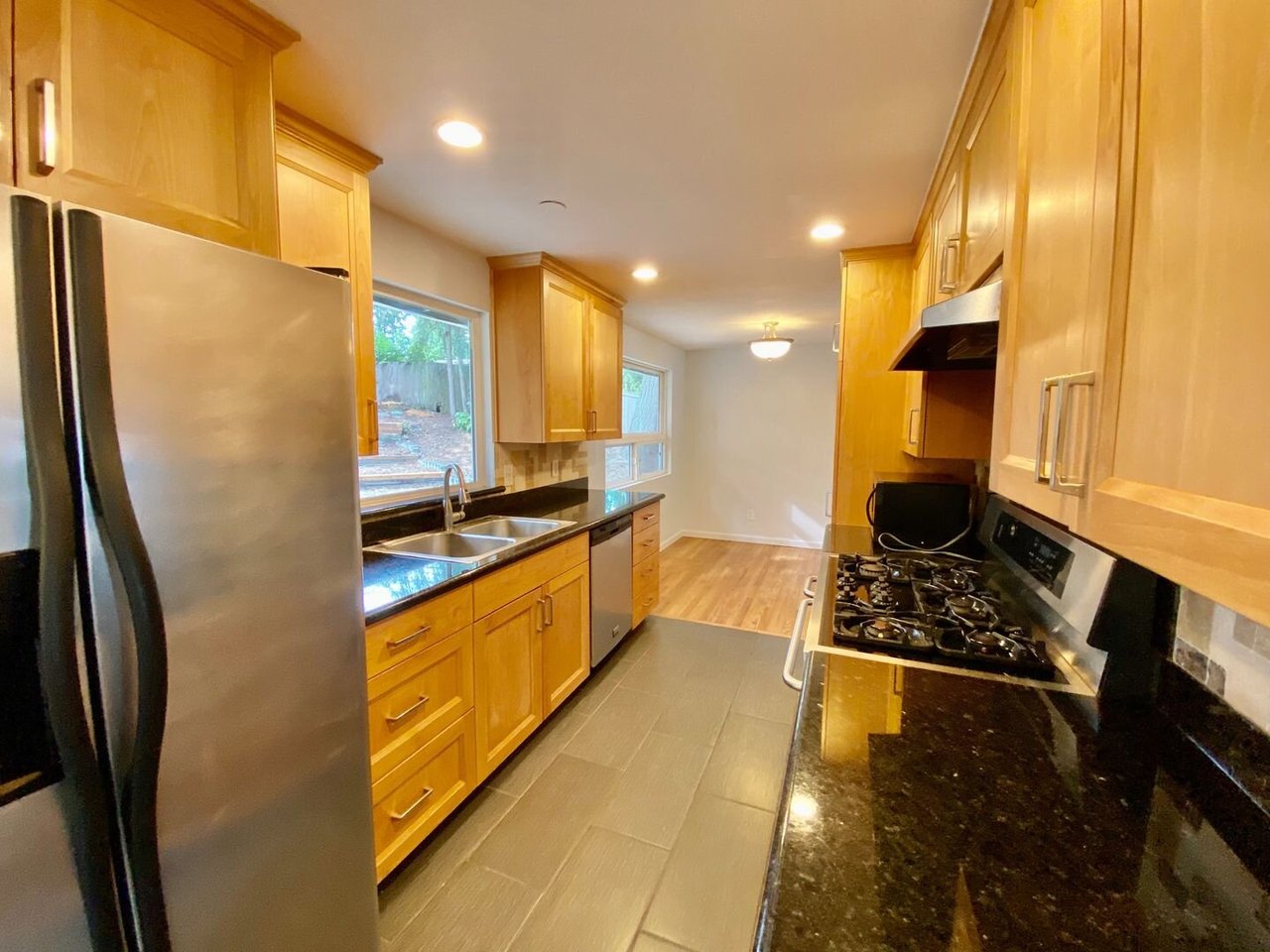 1815 152nd Ave SE Bellevue, WA 98007