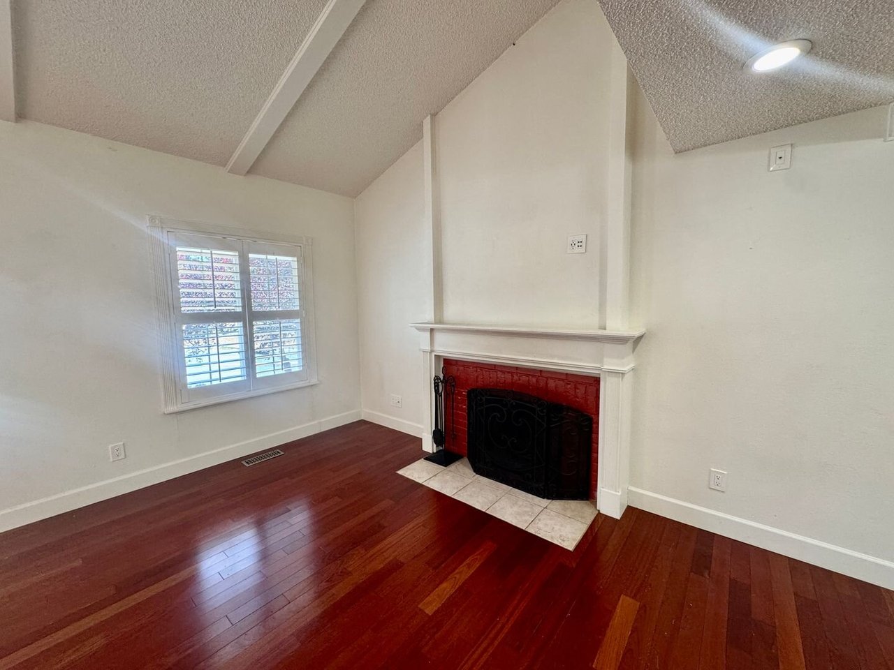 15054 SE Fairwood Blvd Renton, WA 98058