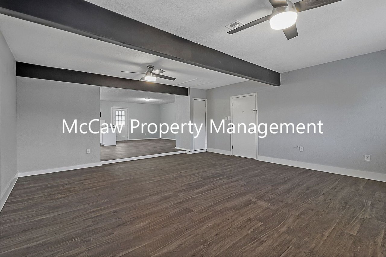 7012 Candlewick Ct. Forest Hill, TX 76140