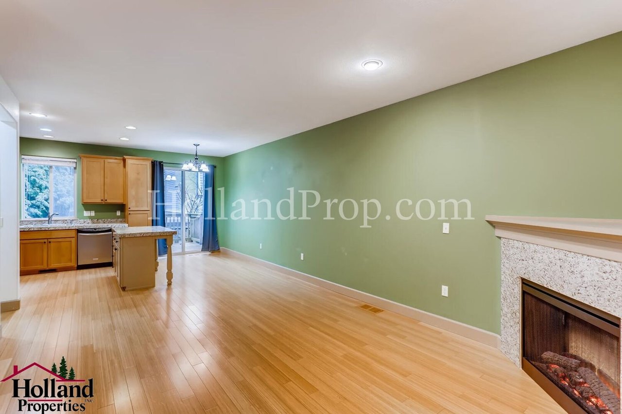 1982 NE 49th Way Hillsboro, OR 97124