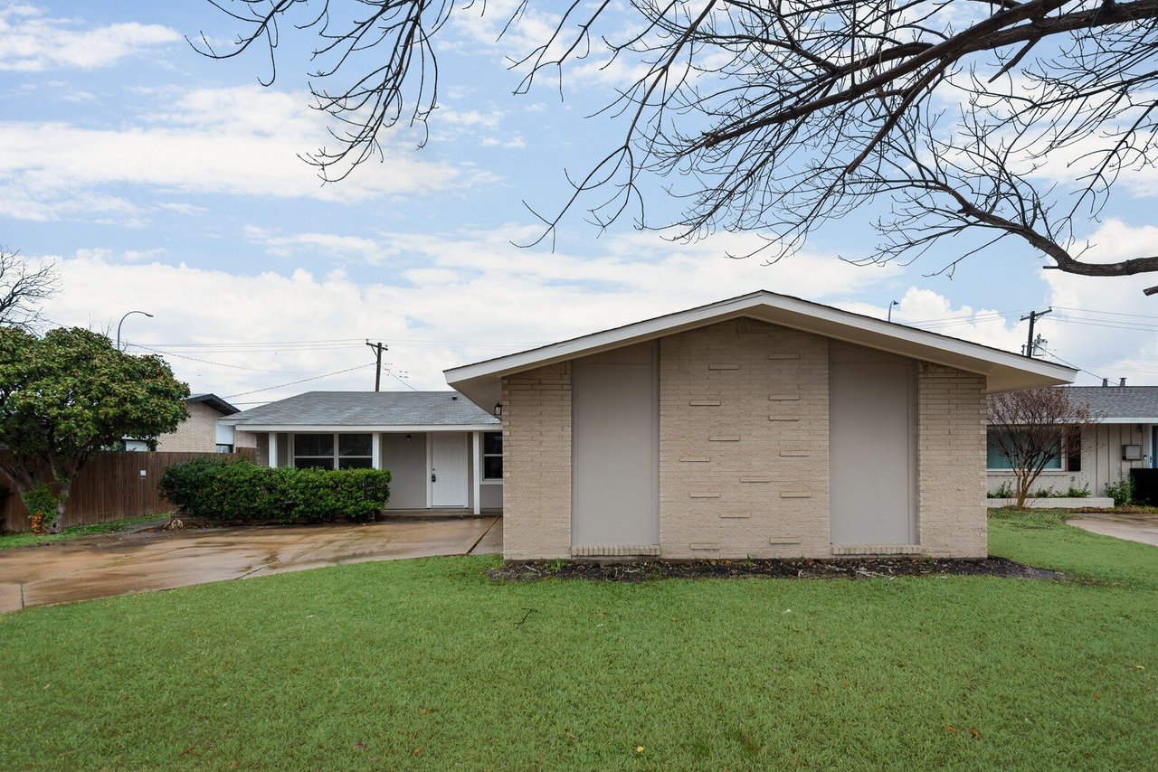12051 High Meadow Dr Dallas, TX 75234-7817