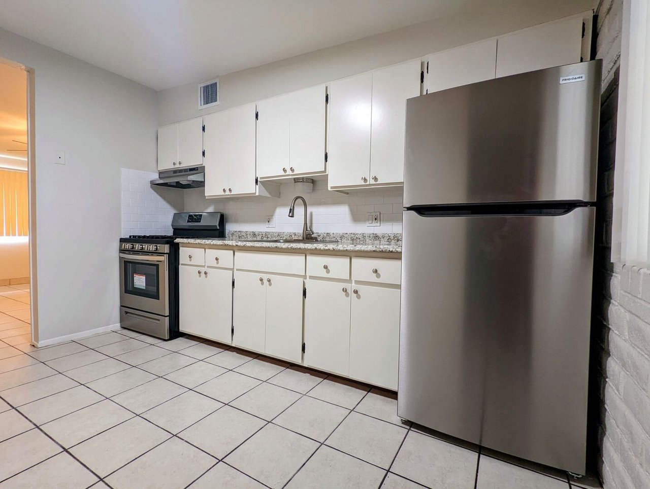 260 E Wetmore Rd G Tucson, AZ 85705