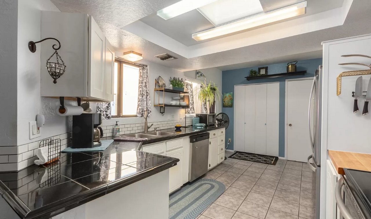 643 N Richey Blvd Tucson, AZ 85716