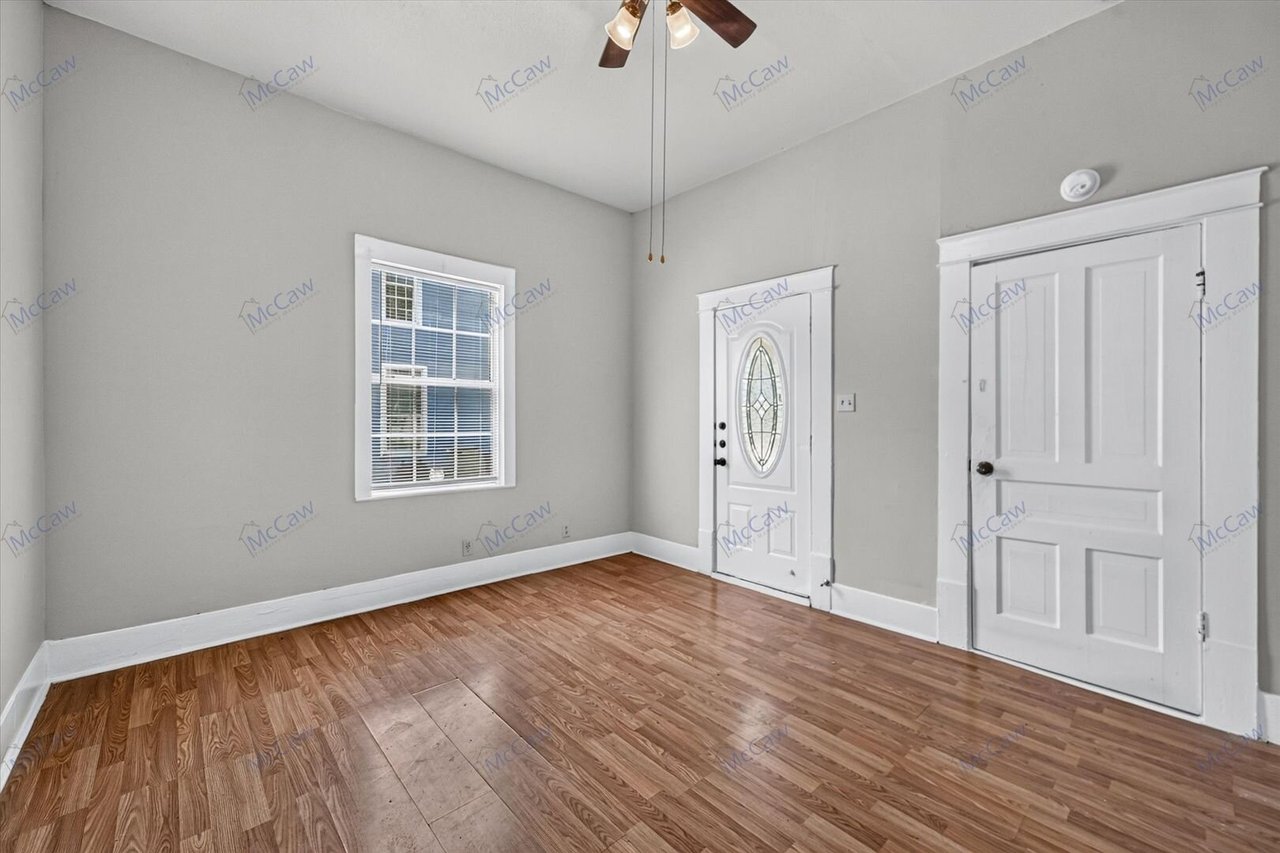419 N. Grand Ave. #A Sherman, TX 75090