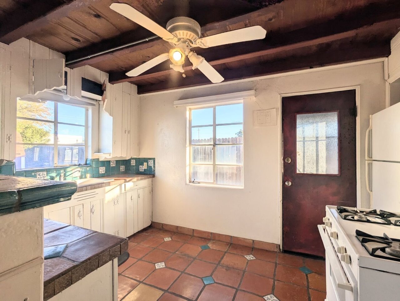 2431 N Edith Blvd #3 Tucson, AZ 85716
