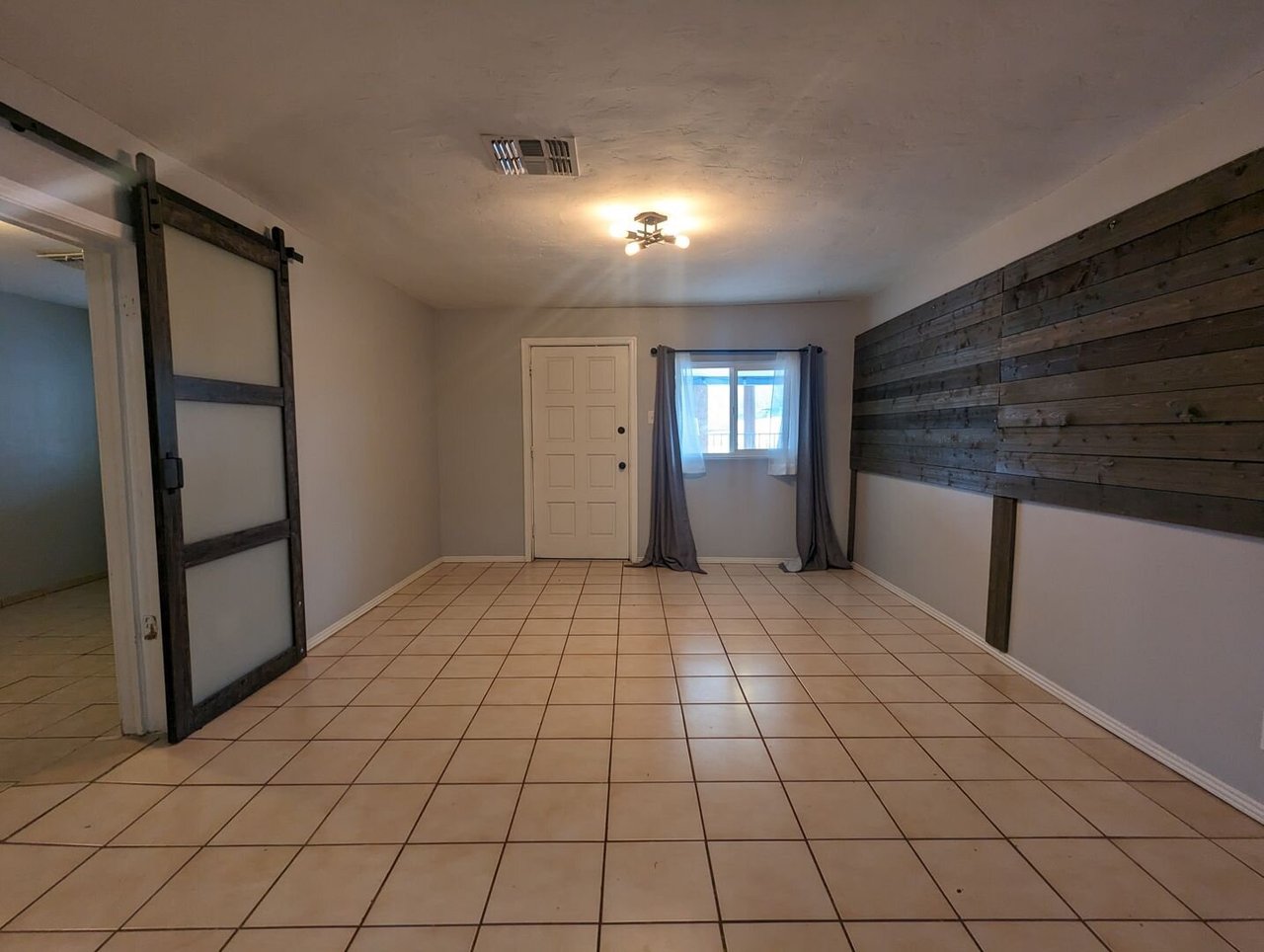 131 W 19th St Tucson, AZ 85701
