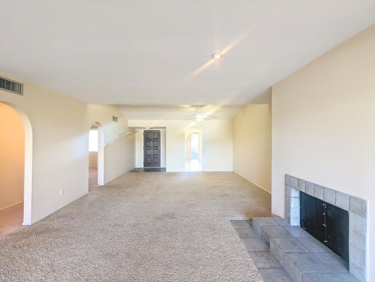 548 N Dodge Blvd Tucson, AZ 85716