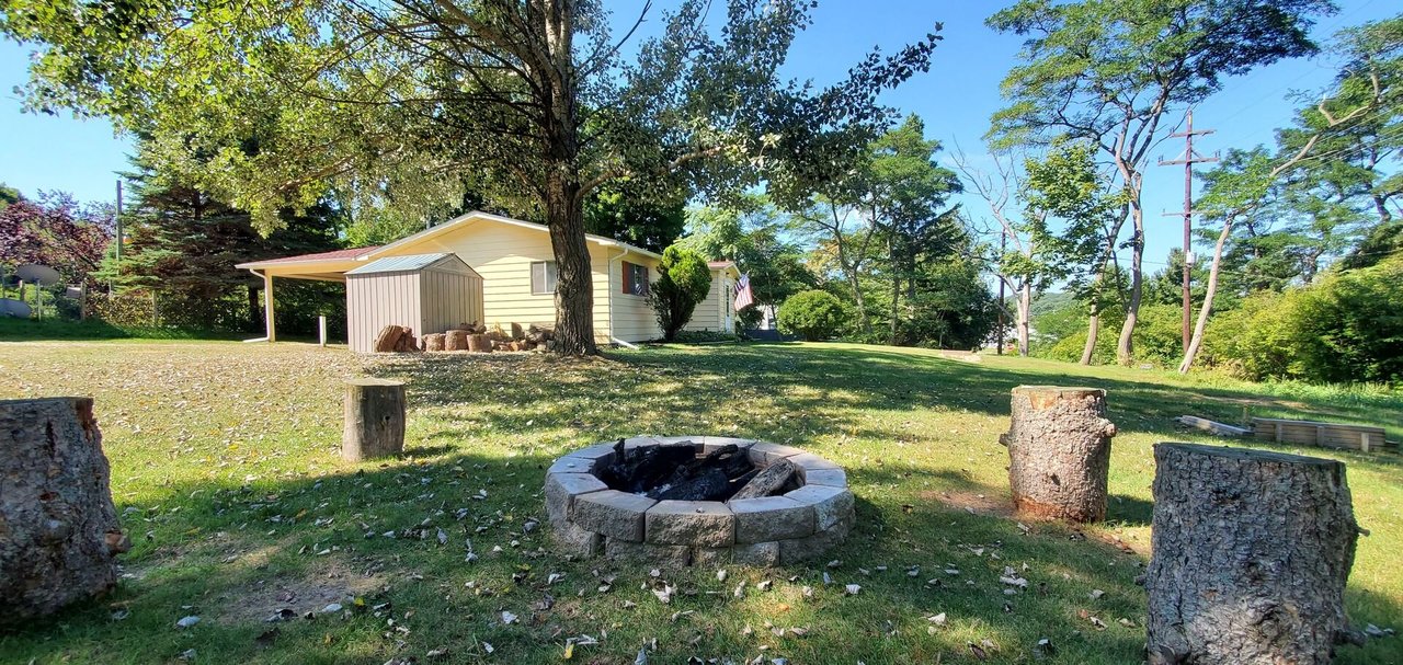 1320 Main St. Frankfort, MI 49635