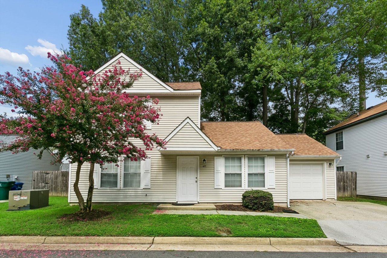 187 N Hunt Club Run Newport News, VA 23608