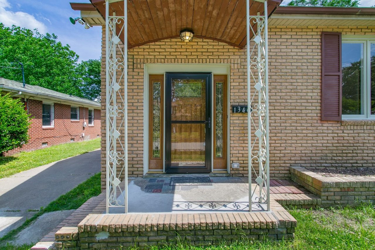 1346 26th Street Newport News, VA 23607