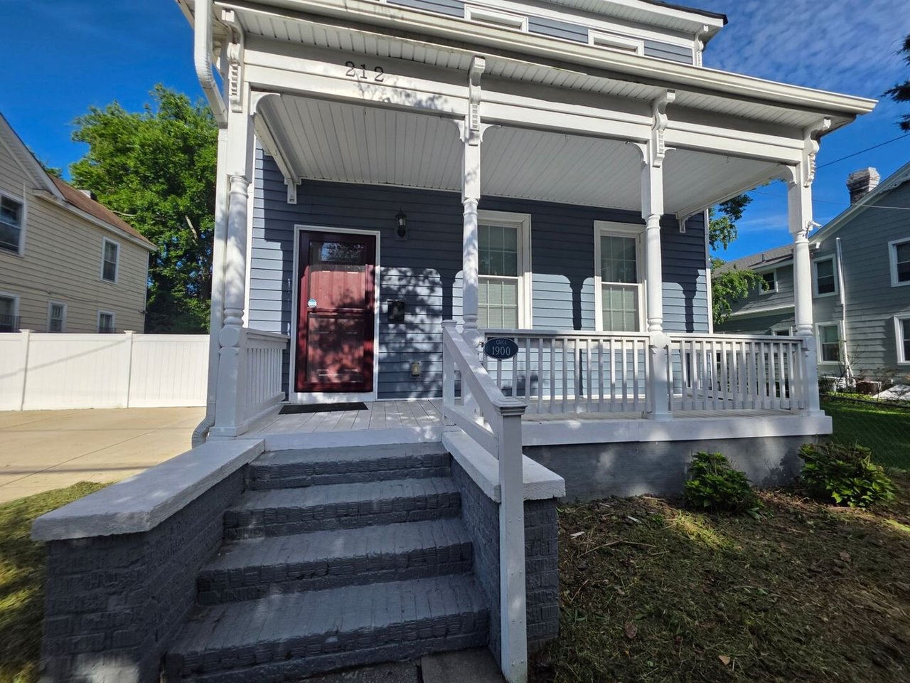 212 Elm Avenue Portsmouth, VA 23704