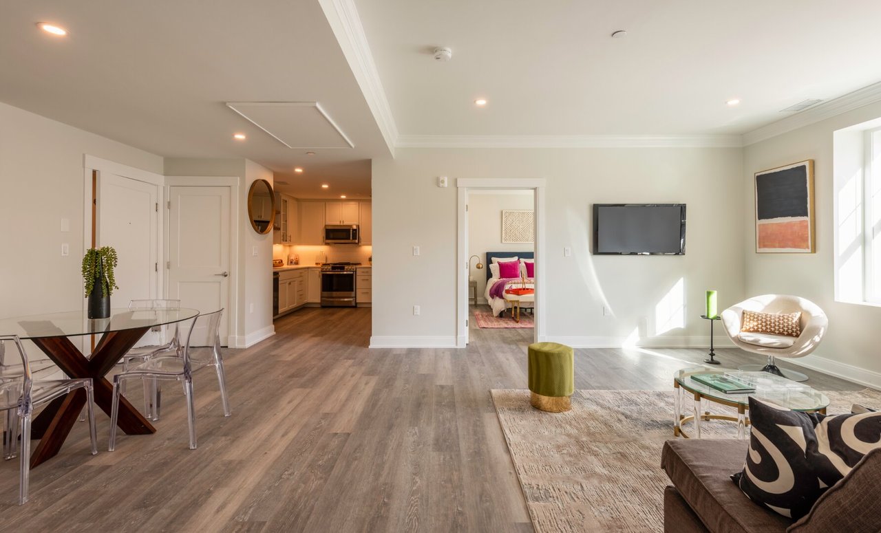 61 County St 301 Dover, MA 02030
