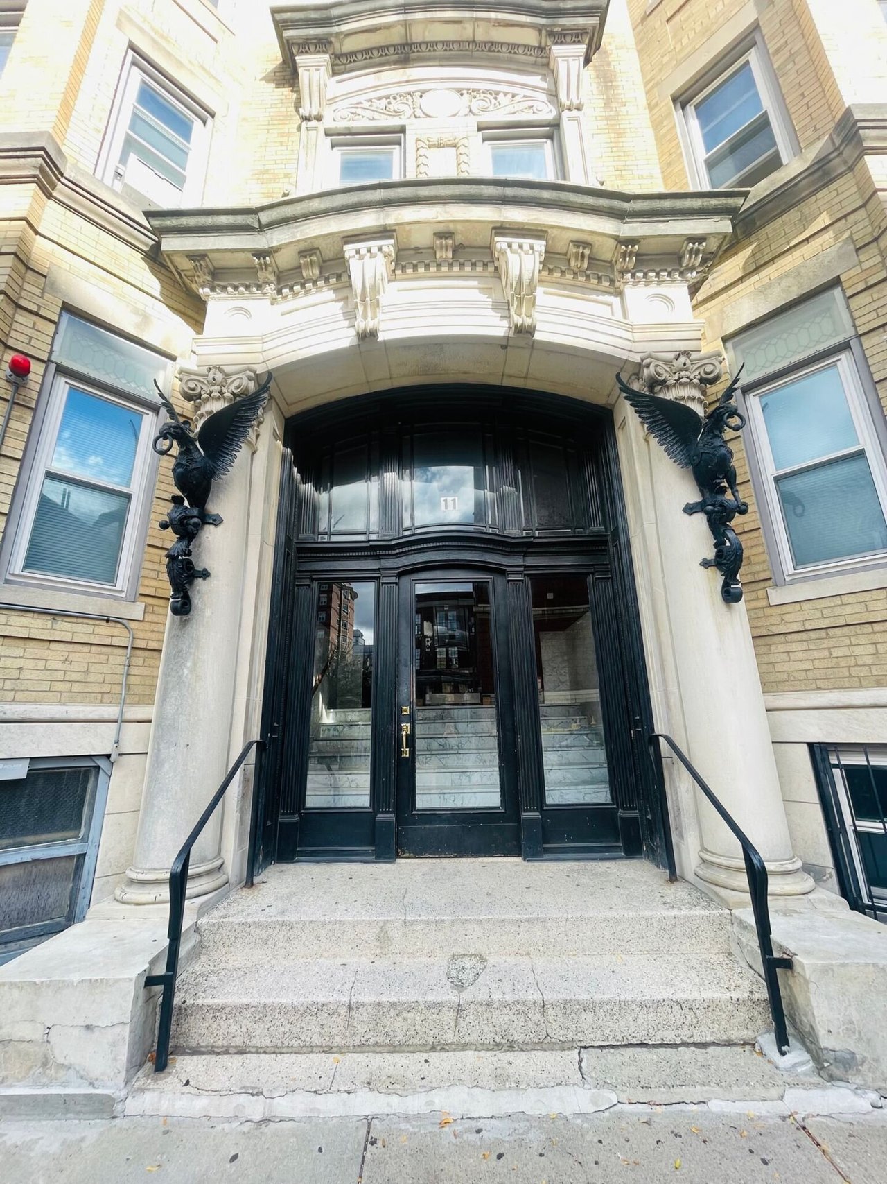 11 Tetlow St. 19 Boston, MA 02115