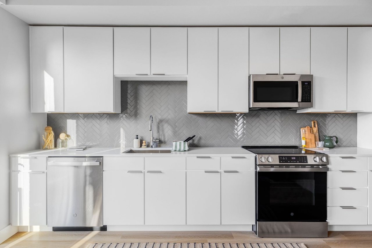 4225 E Hale Pkwy Unit 320 Denver, CO 80220