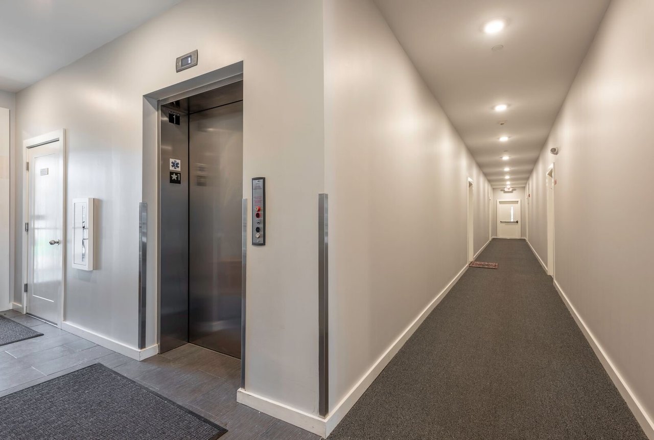 598 North Avenue 301 Wakefield, MA 01880
