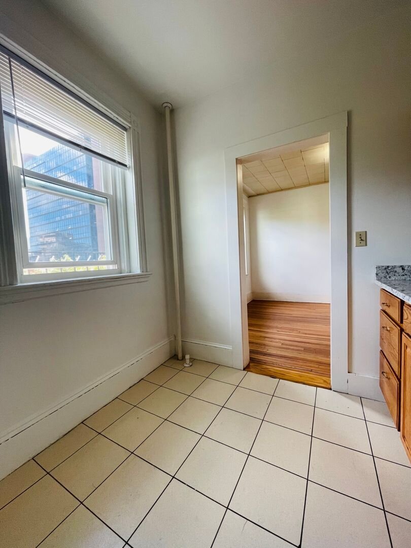 14 Palace Rd 14P-15 Boston, MA 02115