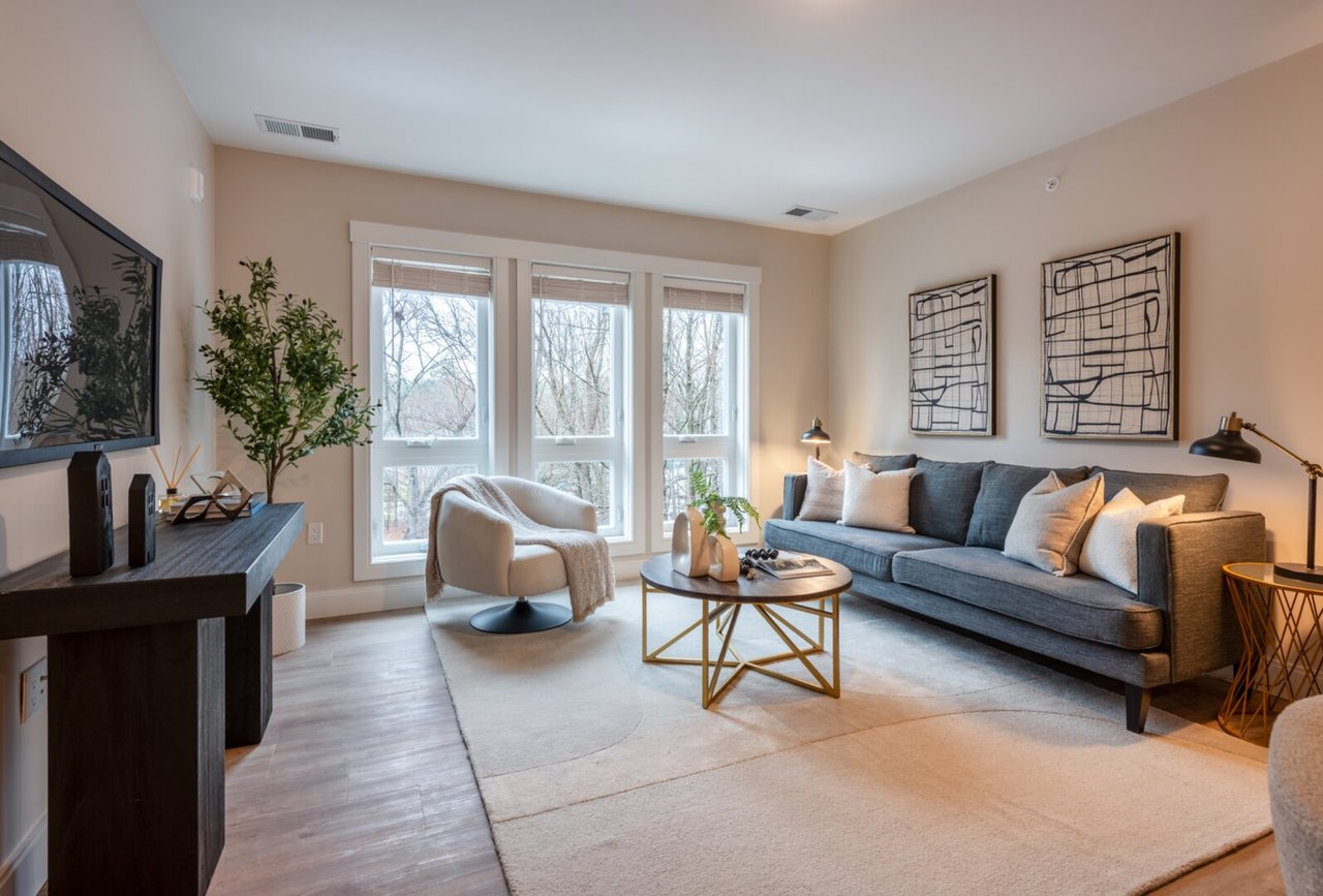 936 Brush Hill Rd Unit 207 Milton, MA 02186