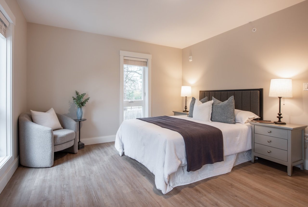936 Brush Hill Rd Unit 207 Milton, MA 02186
